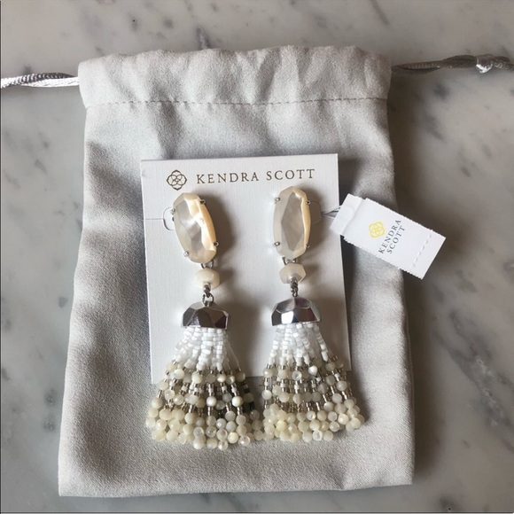 Kendra Scott Jewelry - kendra scott | dove tassel statement earrings